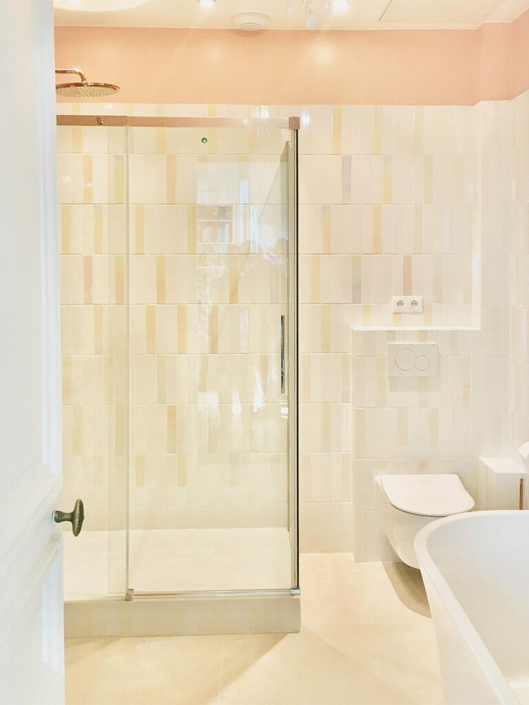 Douche WC carrelage spectre avenue des Ternes